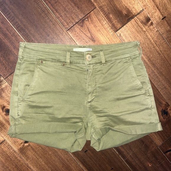 ANTHROPOLOGIE Green Mid-Rise Chino Shorts Size 26 - Picture 2 of 11